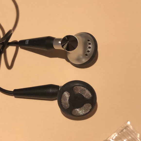 BlackBerry Wired Stereo Headset 3.5mm Original OEM HDW-14322-001 - Picture 4 of 5